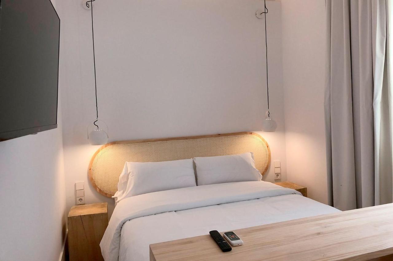 เดอะ โมเฮาส์ Hotel บาร์เซโลนา ภายนอก รูปภาพ