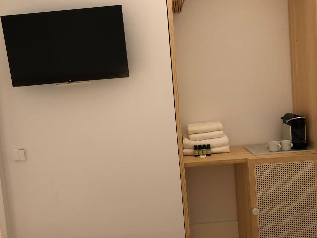เดอะ โมเฮาส์ Hotel บาร์เซโลนา ภายนอก รูปภาพ